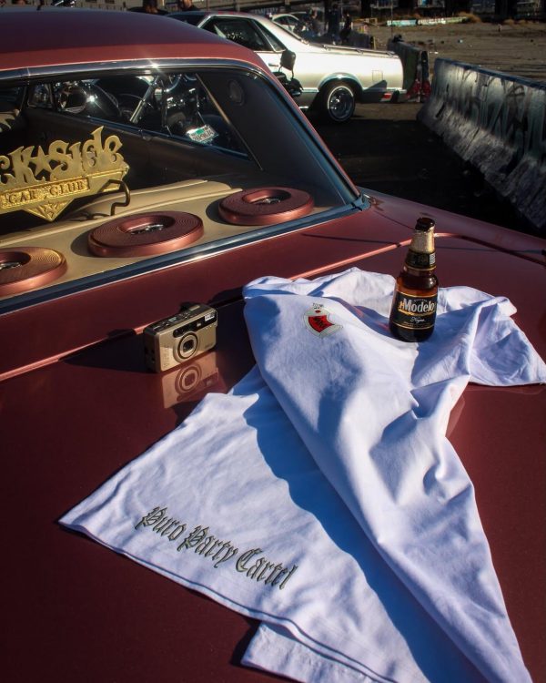 PPC Looney Tunes × Scarface "Dreams Dont Work Unless You Do" Tee view 2